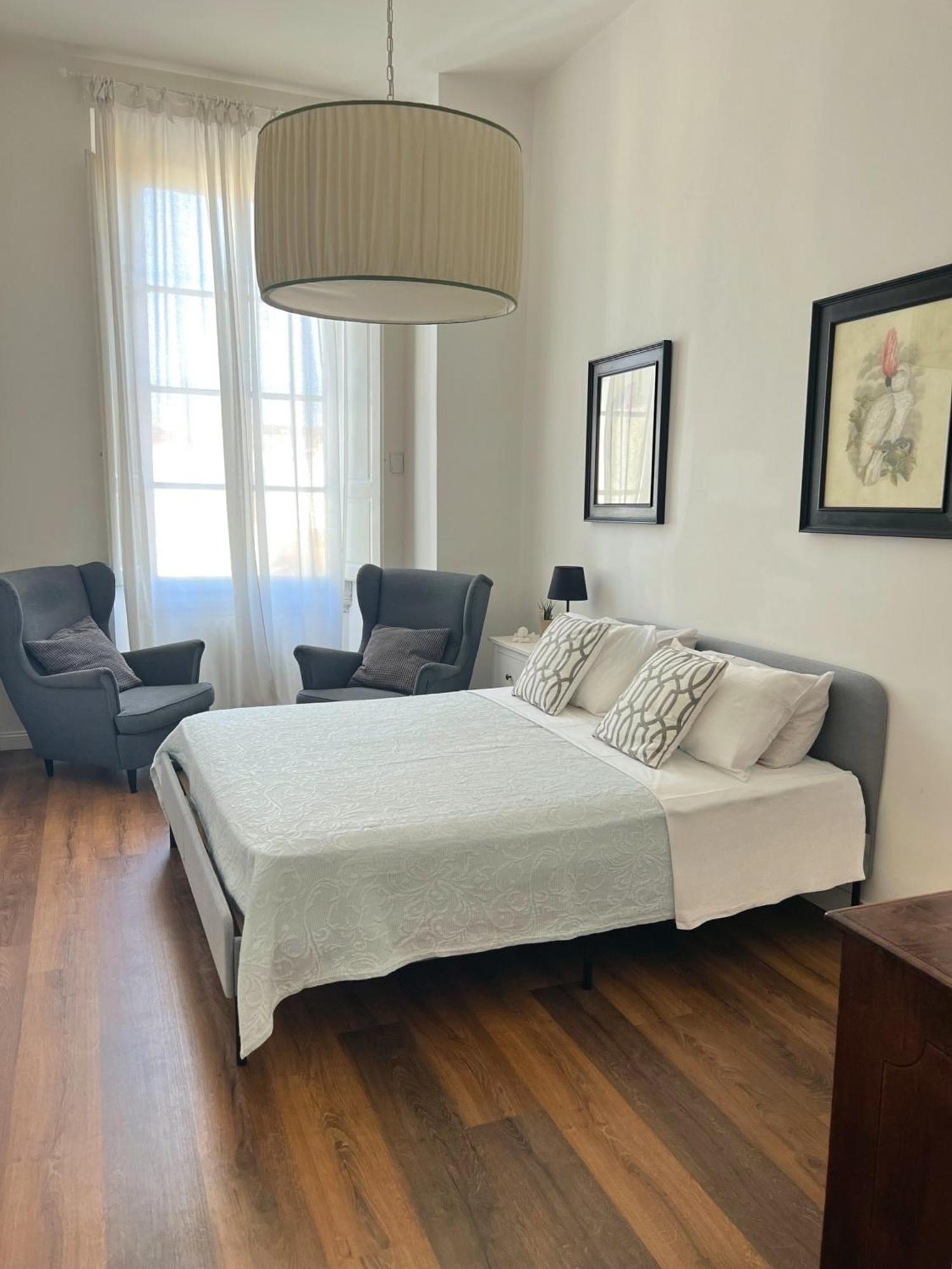 Santa Rosa Florence Apartments 3 Bedrooms - Private Parking Ngoại thất bức ảnh