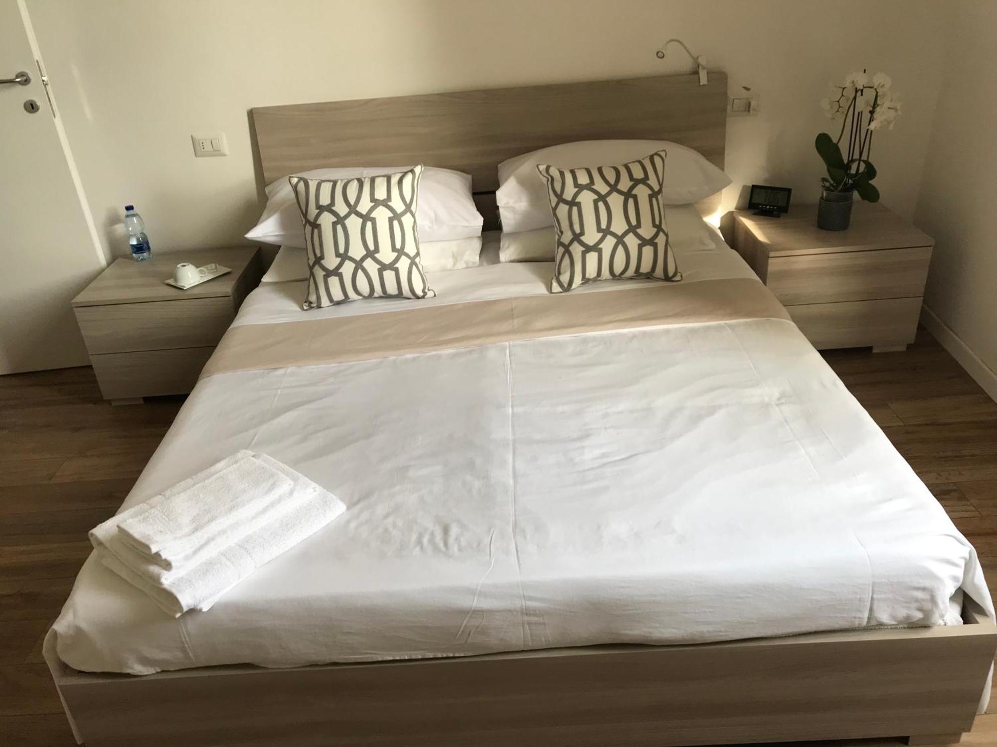 Santa Rosa Florence Apartments 3 Bedrooms - Private Parking Ngoại thất bức ảnh